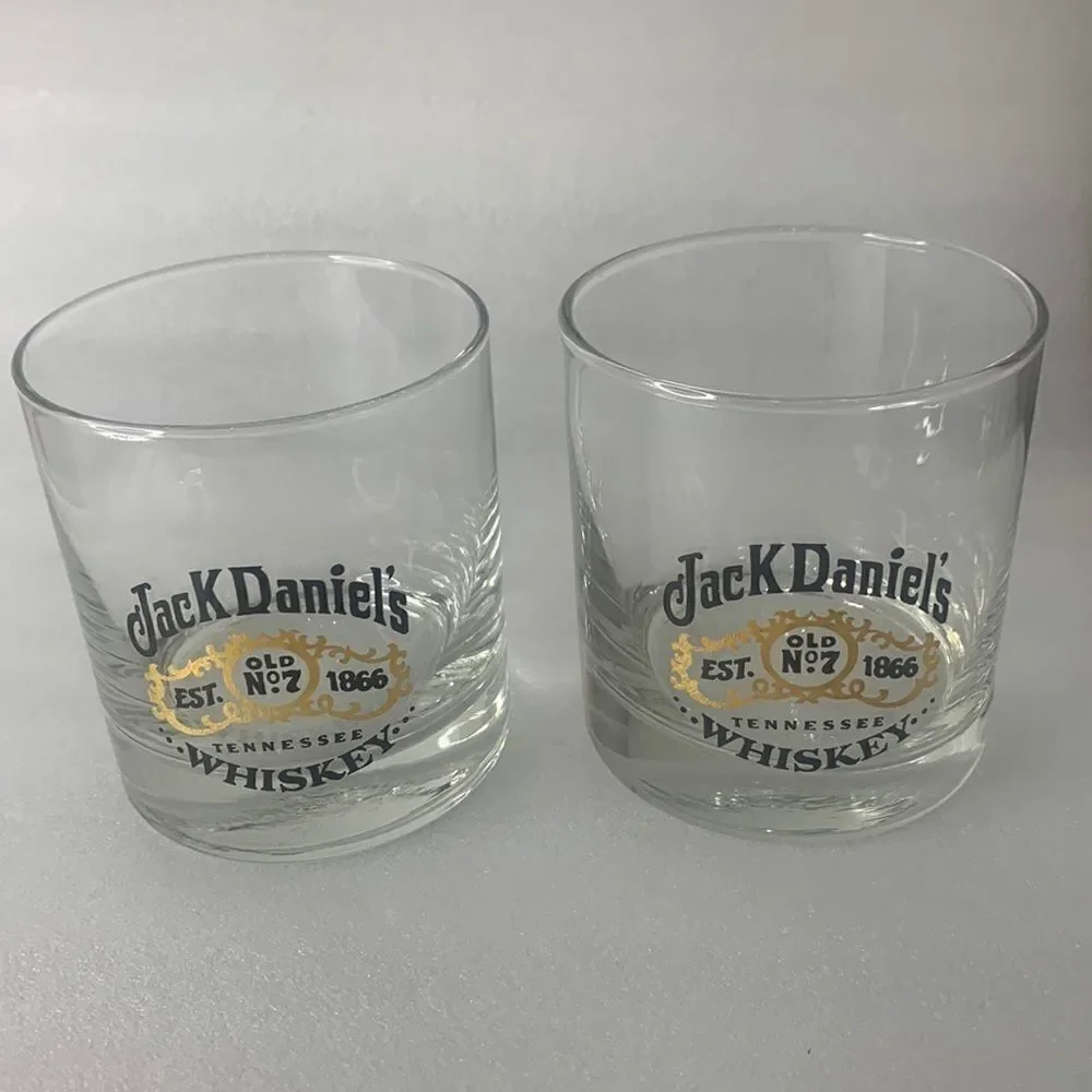 Jack Daniel’s Signature Tennessee Whiskey 8 Oz  Glass Tumblers Set 2 Black Gold